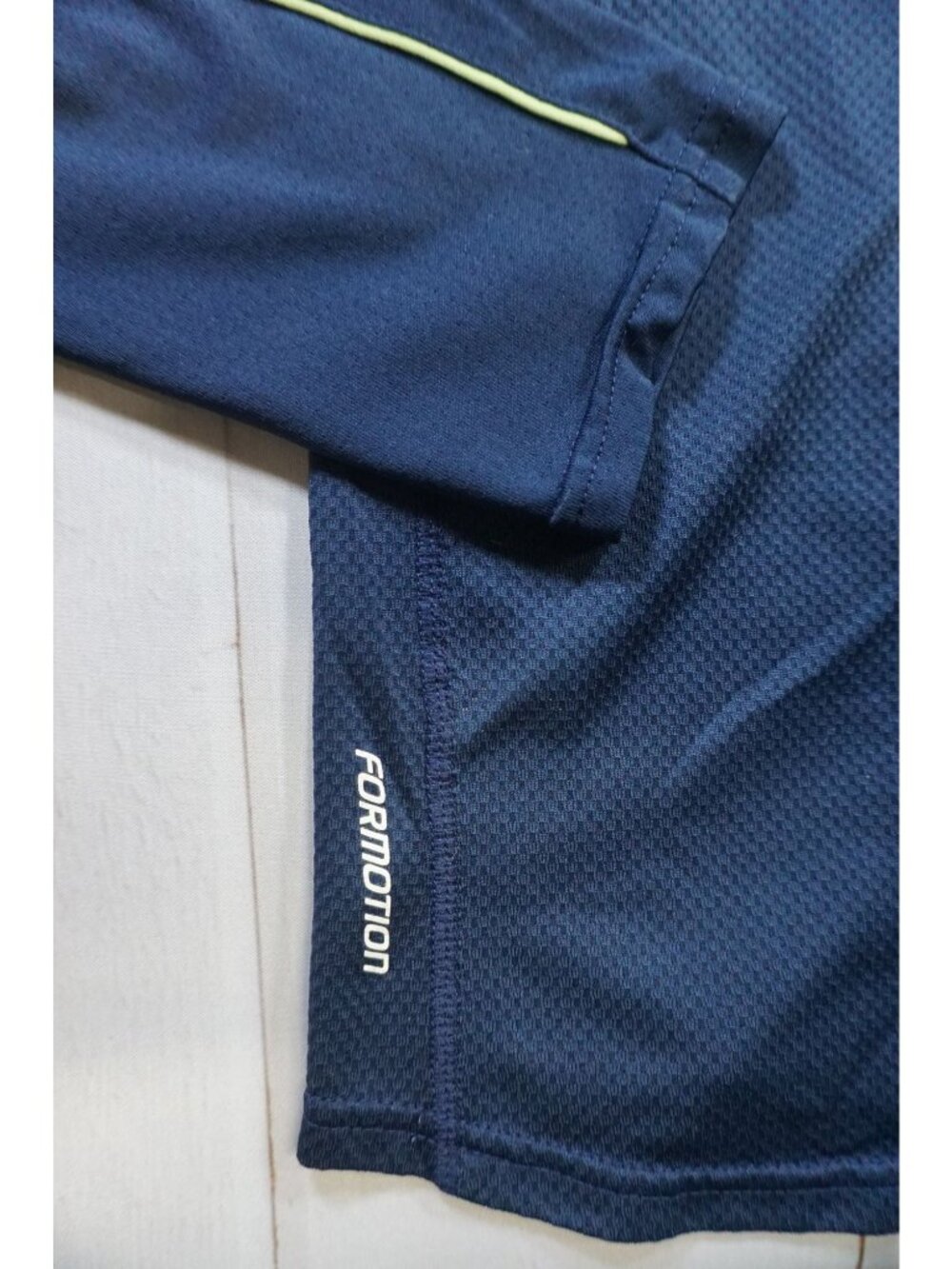 Adidas Blue Long Sleeve Performance Shirt – Size M - Picture 8 of 8